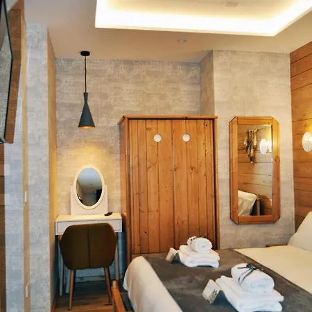 Epoca In Sila Pensión